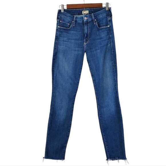 MOTHER Looker Ankle Frayed Hem Blue Jeans Size 27 - Picture 2 of 12